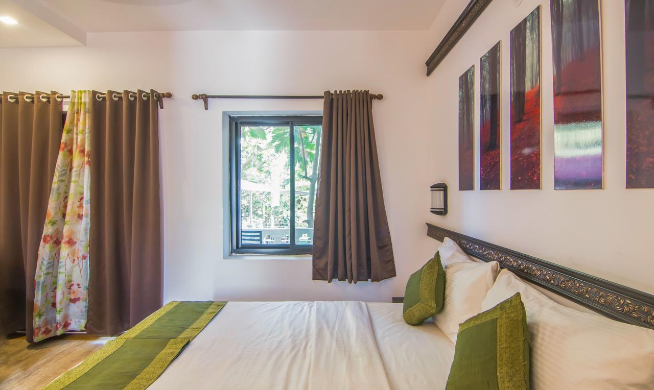 Wtf My House Hotell Baga Exteriör bild